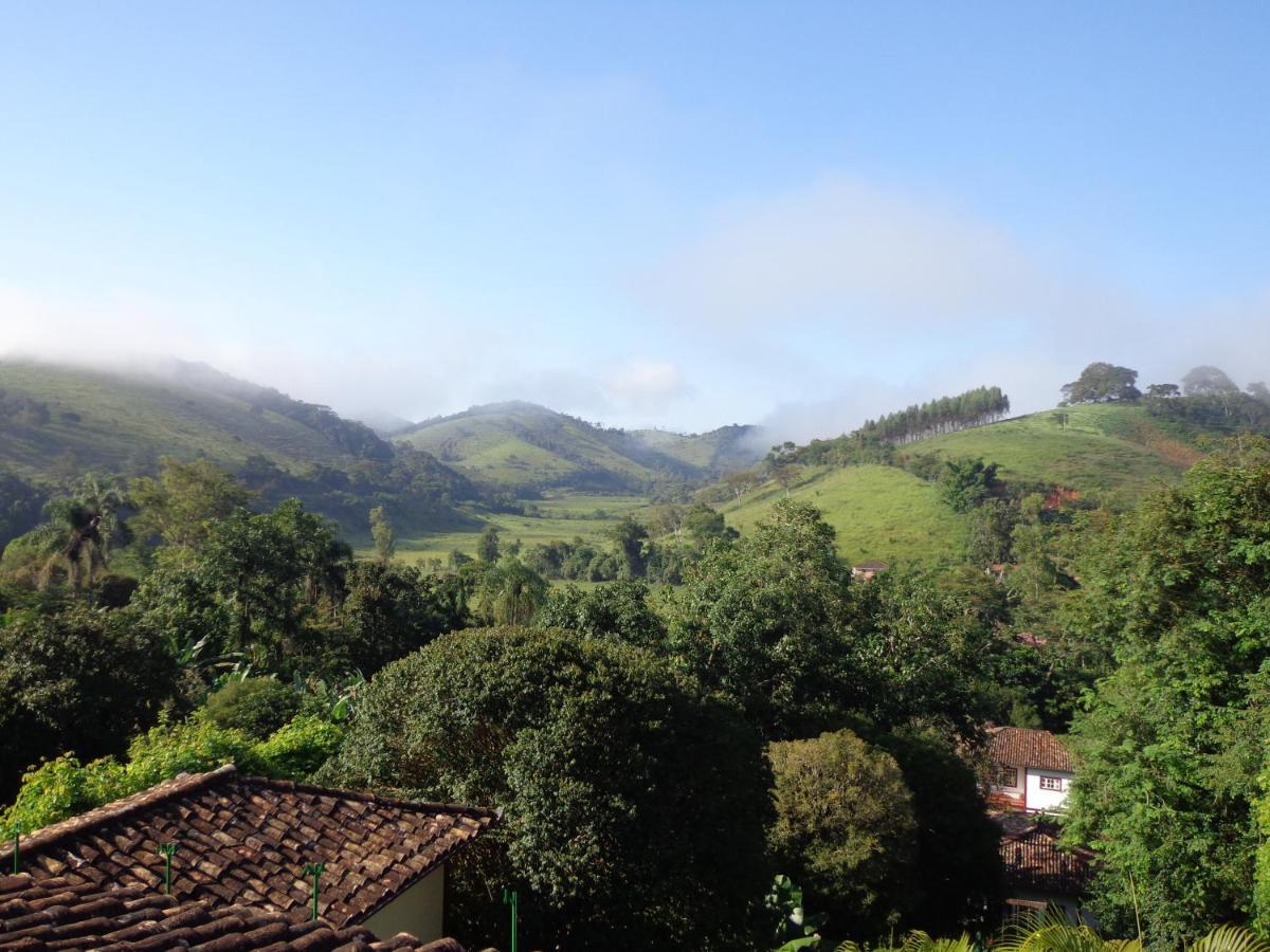 Hotel Solar Dos Montes Santana dos Montes Esterno foto